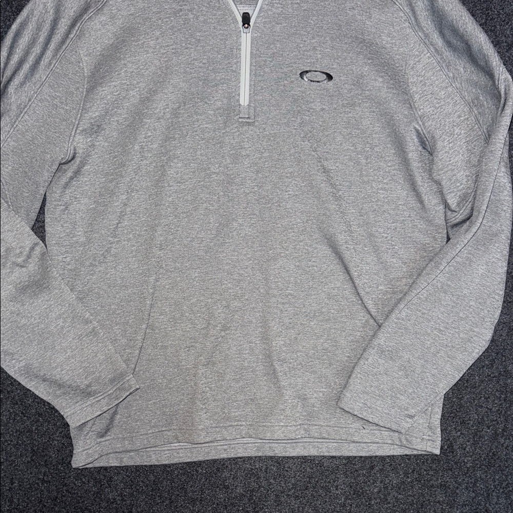 Oakley Light Gray Quarter-Zip Pullover Large - image 5